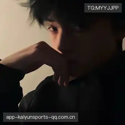 窦芸昀